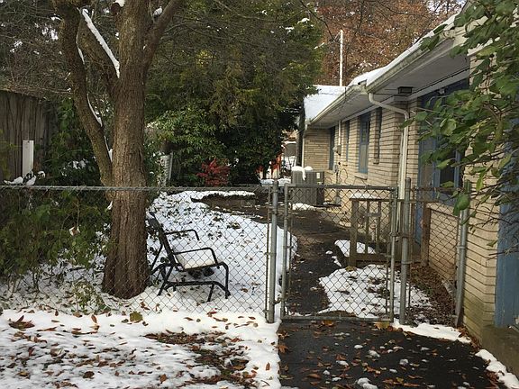 5th image of 117 E Westwood Dr