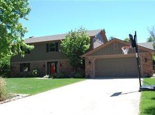 9194 N Creek Ln, Dayton, OH 45458
