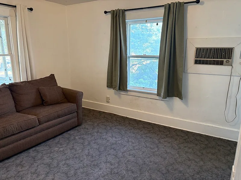 1 bed, 1.0 bath, $1,175 — Photo 4