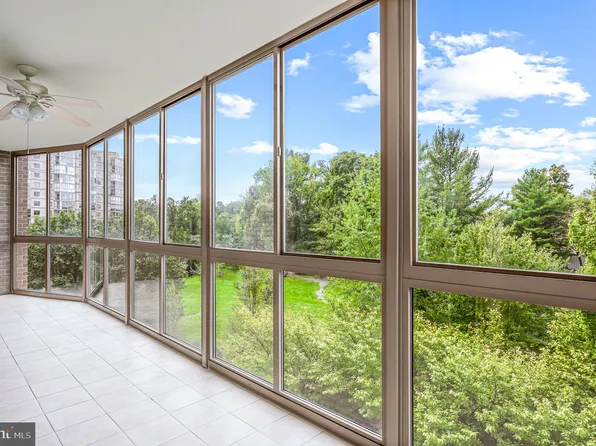 19355 Cypress Ridge Ter Unit 421, Leesburg, VA 20176