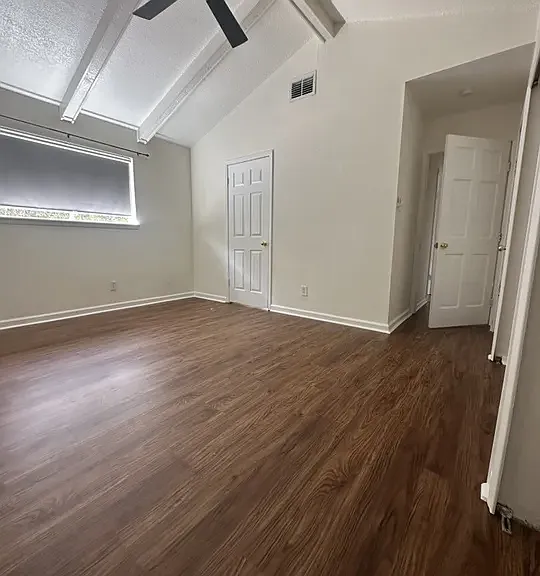 4315 Hoeneke St — Photo 16