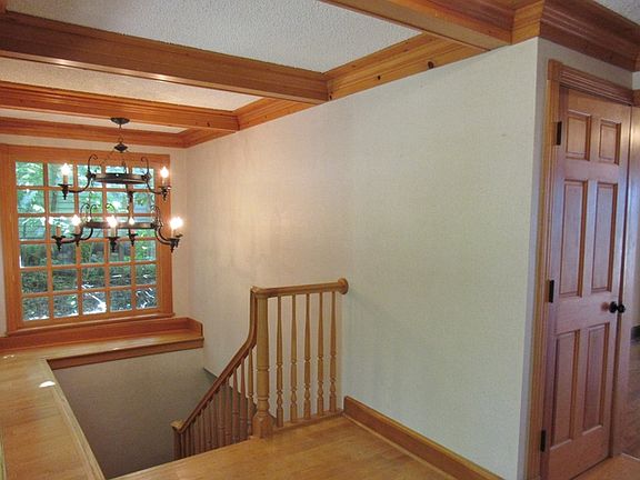 3rd image of 14 N Lake Ave