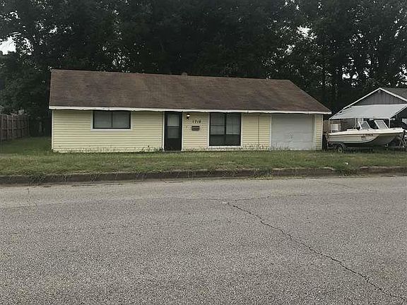 2nd image of 1718 W M L King Blvd