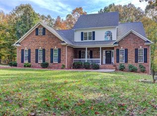 285 Deer Path Ln, Lexington, NC 27295