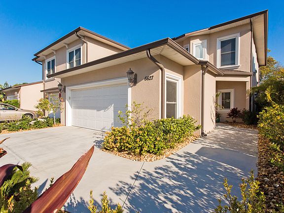 3rd image of 820 Date Palm Ln
