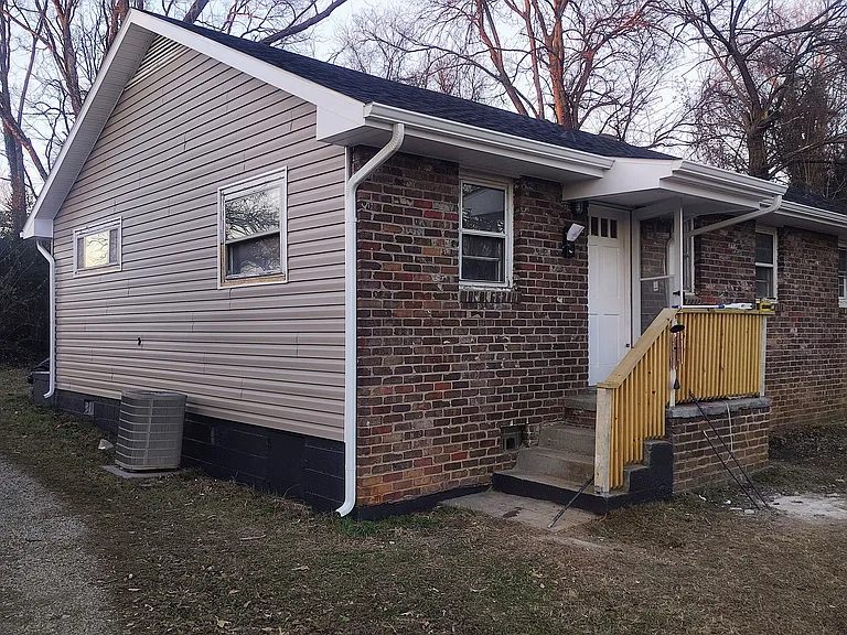 2103 Major Ave — Photo 1