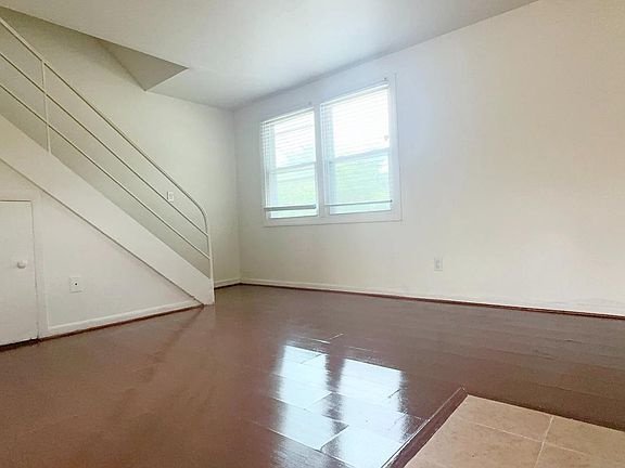 3rd image of 3801 28th Ave