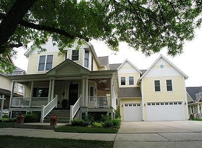 1st image of 217 S Ashland Ave