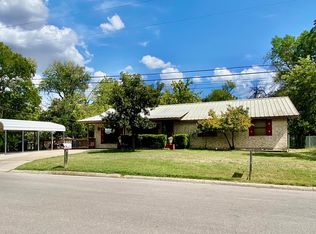 709 Ross St, Kerrville, TX 78028