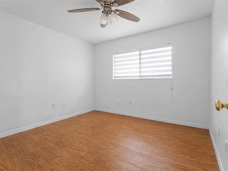 1834 Bough Ave #1 — Photo 15