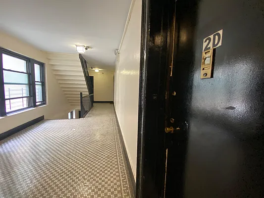 Rented by Lang Realty LLC | media 9