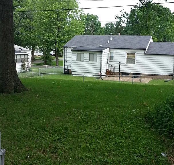 1253 Avant Dr — Photo 3