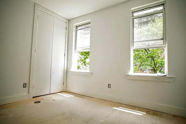 Rented by 585 Evergreen Avenue, LLC | media 80