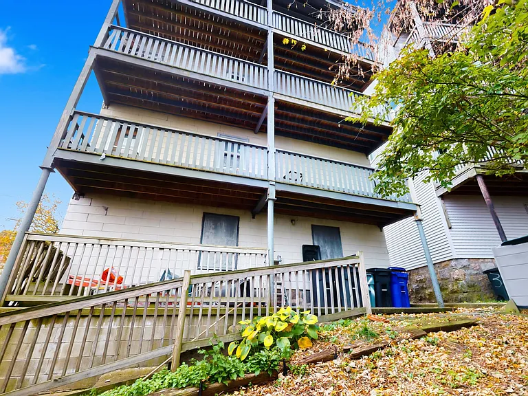 1 Orient Ave #2B — Photo 16