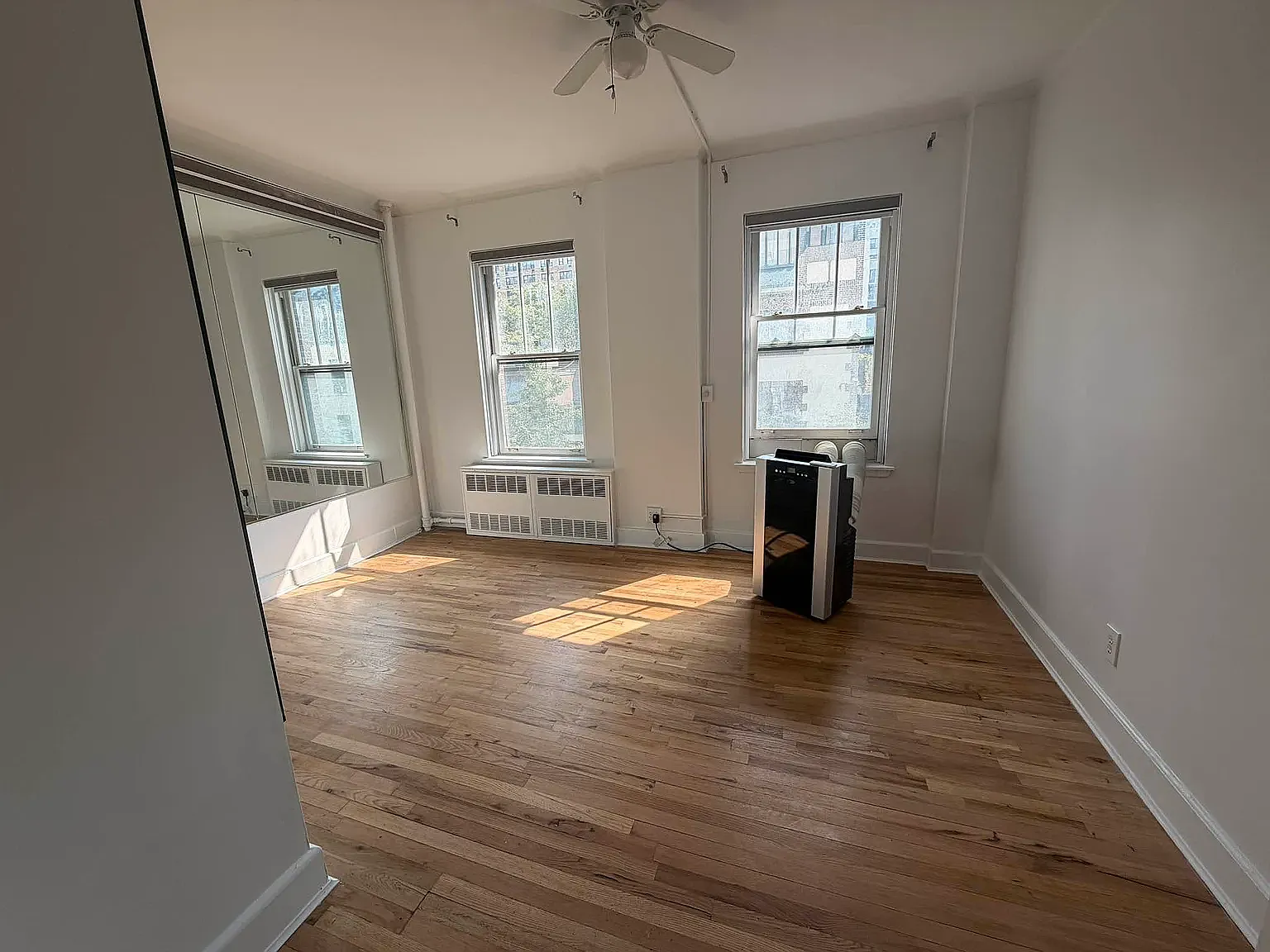 26 Gramercy Park South — Photo 2
