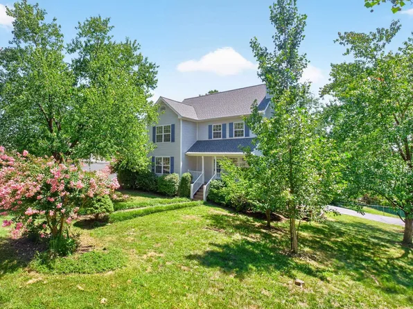 119 Lupine Ln, Charlottesville, VA 22911