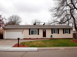 7087 Wright Ct, Arvada, CO 80004