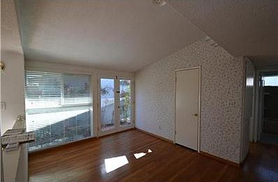 5th image of 5440 Brunswick Ave