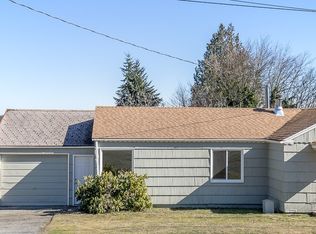 2818 Olympus Dr NE, Bremerton, WA 98310
