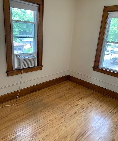 819 Laurel Ave — Photo 9