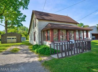 7479 Wade St, Swartz Creek, MI 48473