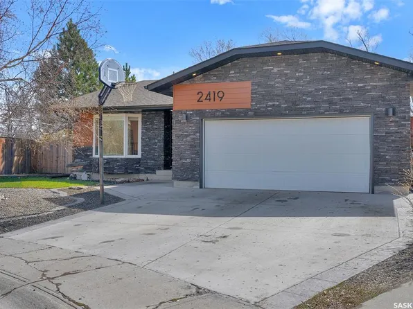 2419 Glamis PLACE E, Regina, SK S4V 1A5