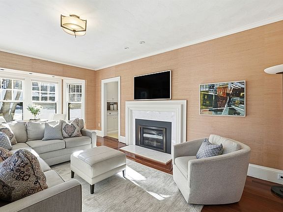 4th image of 43 Druce St