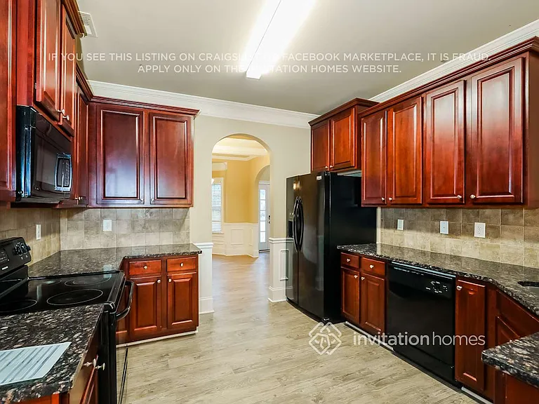 116 Avondale Dr — Photo 6