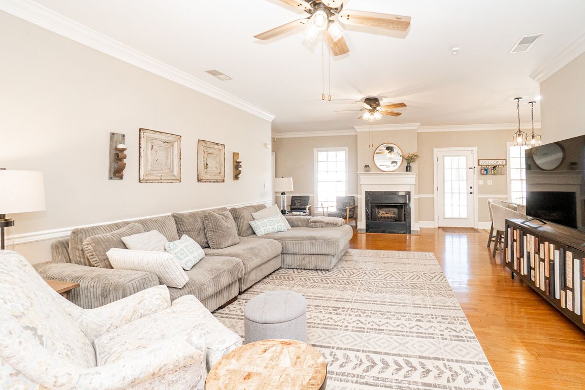 next background image