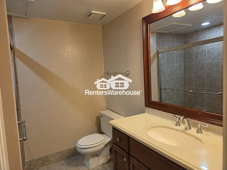 203 Ivy Green Ln — Photo 18