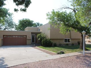 402 S Birdie Dr, Pueblo West, CO 81007