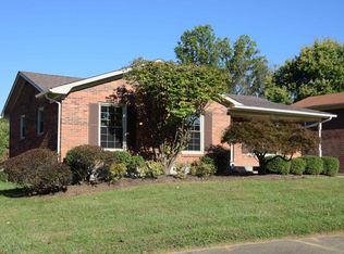 7312 Grannel Rd, Louisville, KY 40214