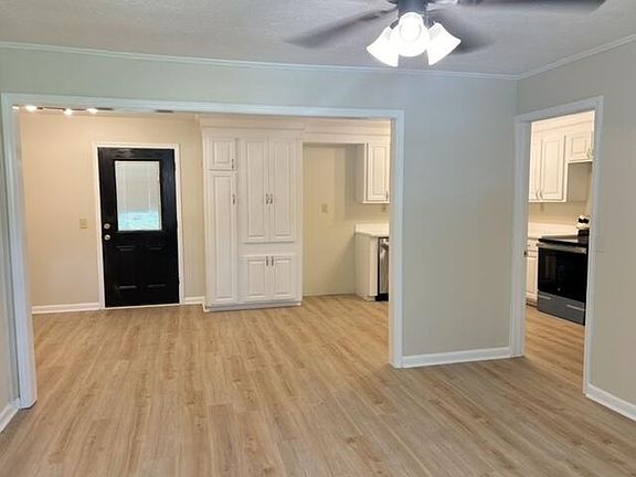 3rd image of 214 N Jadek Dr NE
