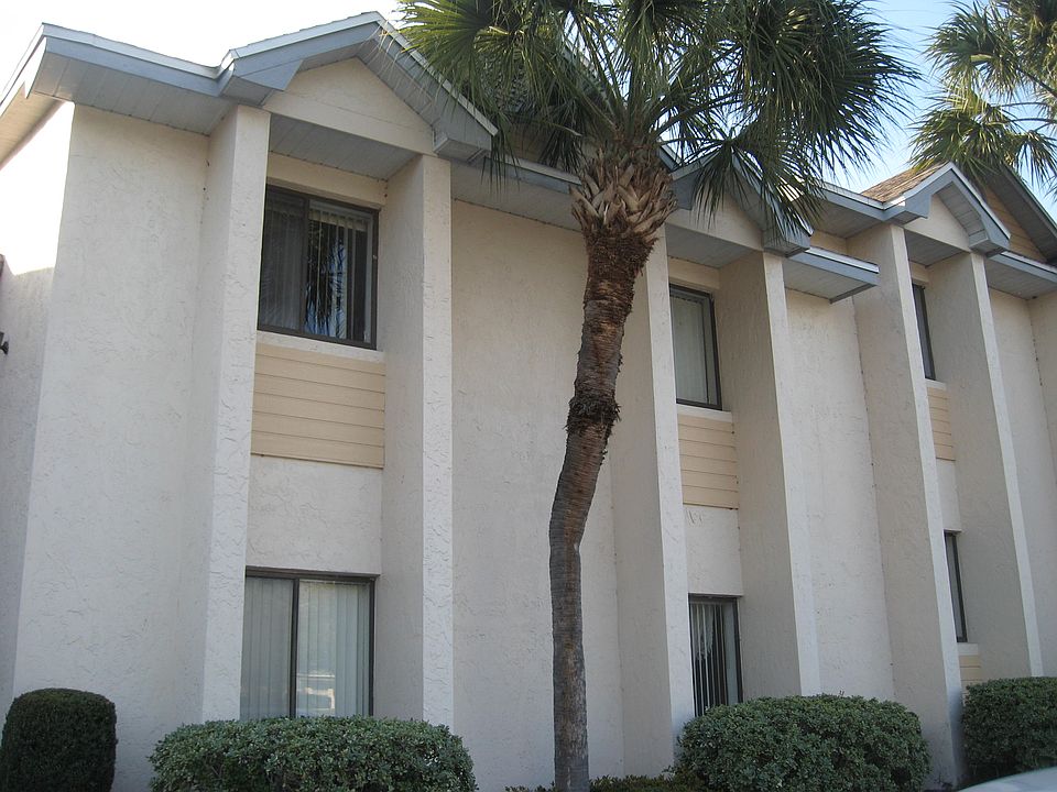 Pinnacles Bldg