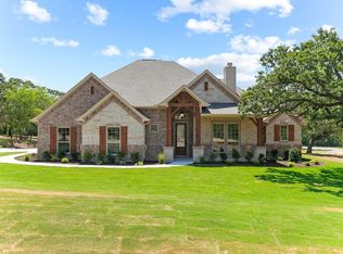 1136 Horizon Trace Dr, Azle, TX 76020