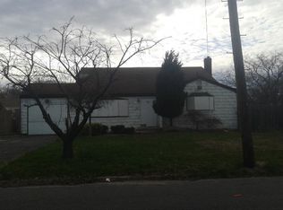 66 W 18th St, Deer Park, NY 11729
