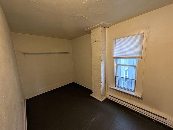 4th image of 201 S Asbury St APT 5