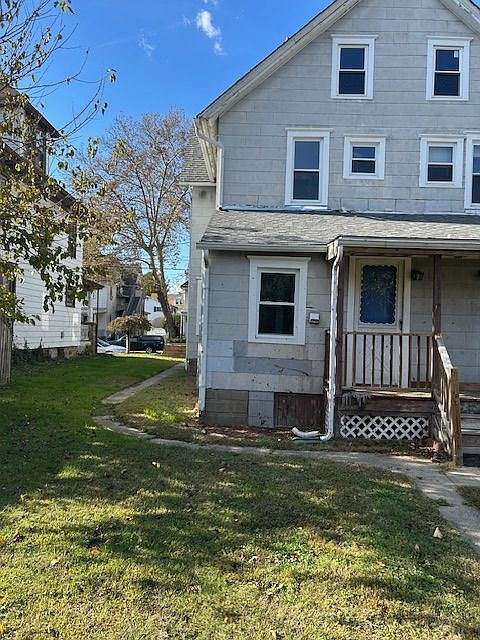 2nd image of 99 S Broad St