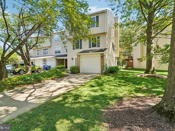 8410 Oak Bush Ter, Columbia, MD 21045