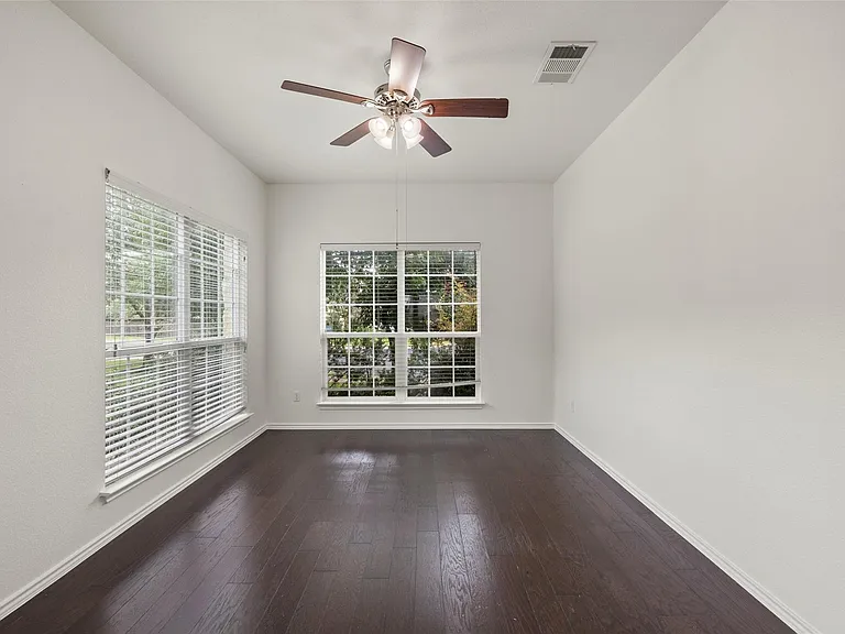 11304 Running Brush Ln — Photo 18