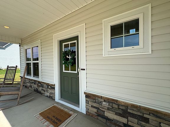 5th image of 1605 Ranch House Ct