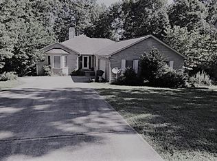 124 Quail Ridge Dr, Crossville, TN 38555