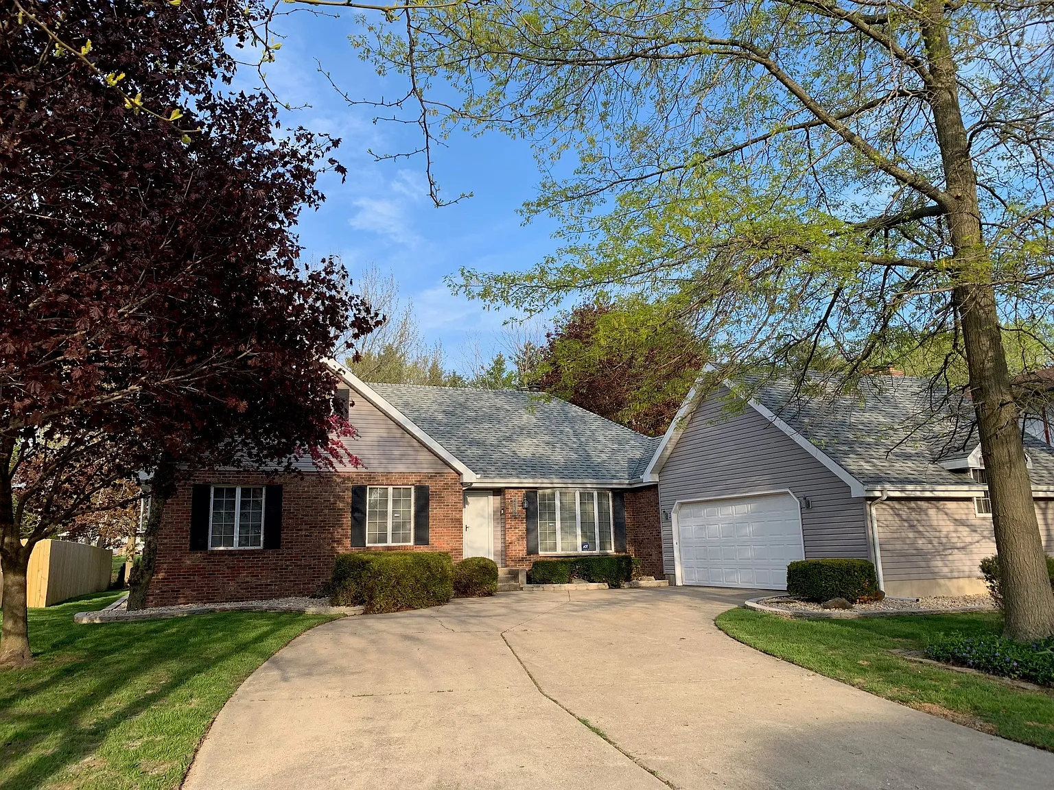 2431 Capri Dr photo 1