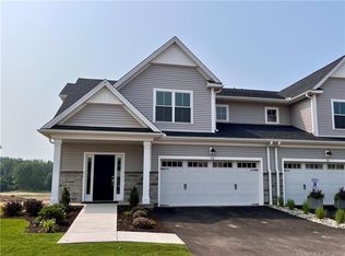 34 Soderman Way #34, Cheshire, CT 06410