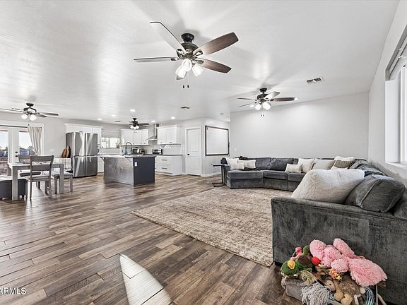 5th image of 5146 N FLORES Lane