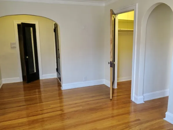 4342 S Drexel Blvd #92, Chicago, IL 60653