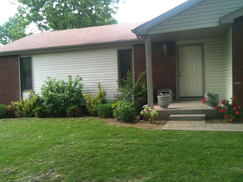 2nd image of 1621 W Seminole St