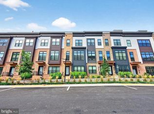 2009 Tysons Ridgeline Rd, Falls Church, VA 22043