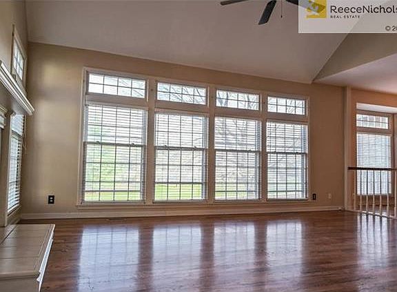 Light and bright family room off kitchen and breakfast area