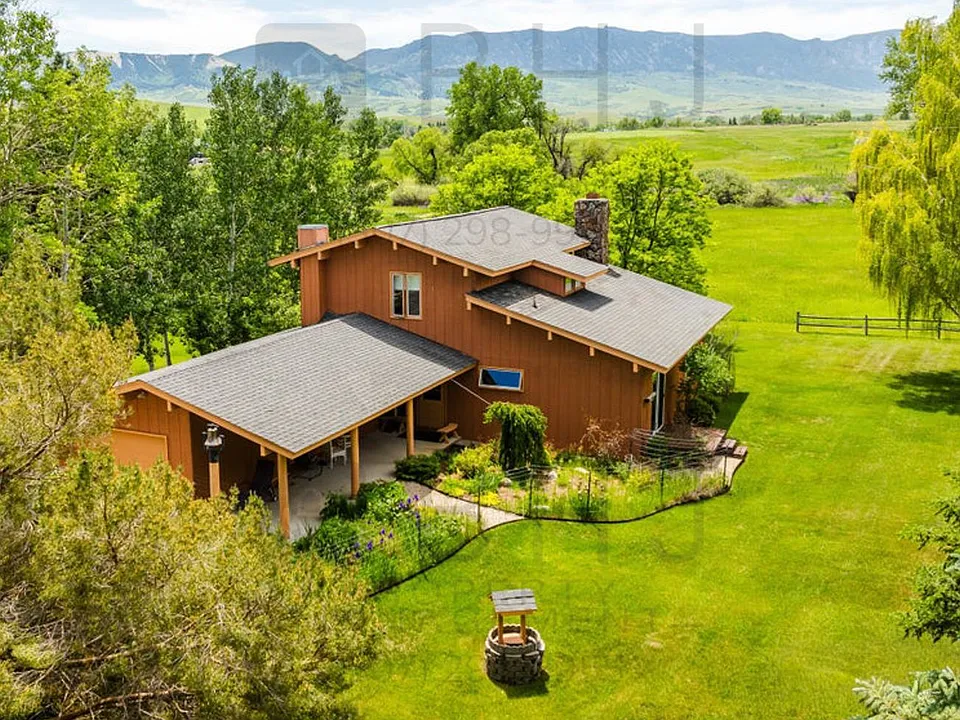 21 Mills Ln
